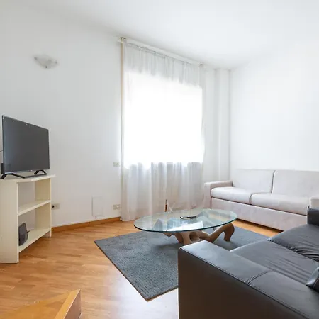 Easytopstay - Lorenteggio Large Flat 公寓 米兰