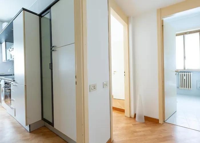 Apartament Easytopstay - Lorenteggio Large Flat *