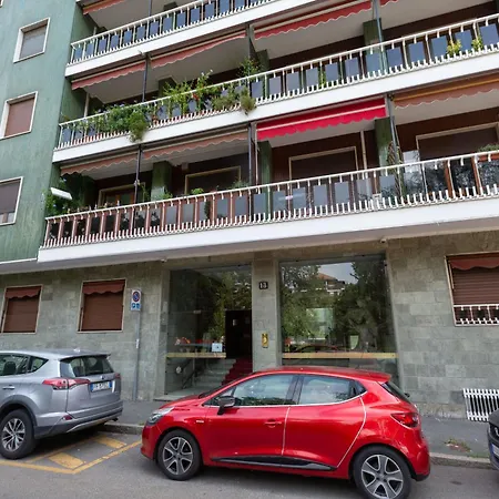 Lorenteggio Large Flat Daire Milano