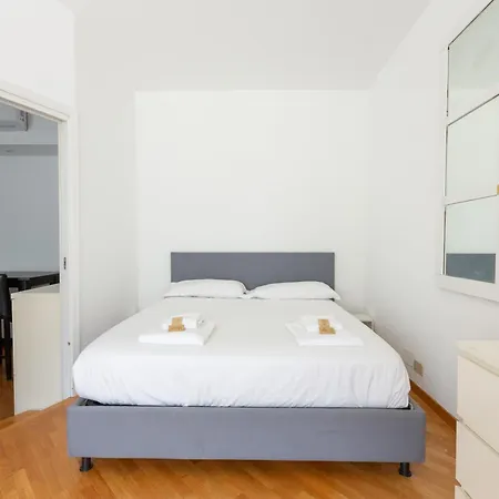 Easytopstay - Lorenteggio Large Flat 아파트