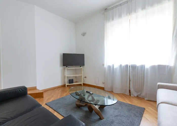 Apartment Easytopstay - Lorenteggio Large Flat *