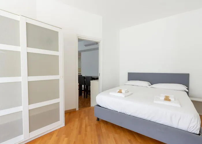 Easytopstay - Lorenteggio Large Flat Milan